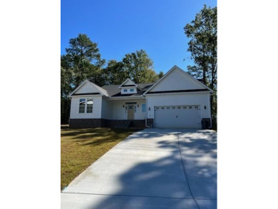Beautiful 1 story home on large cul-de-sac lot on the golf on Santee National Golf Course in South Carolina - for sale on GolfHomes.com, golf home, golf lot