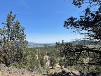 Great lake view without the price! Enjoy all the Running Y on Running Y Ranch Resort in Oregon - for sale on GolfHomes.com, golf home, golf lot