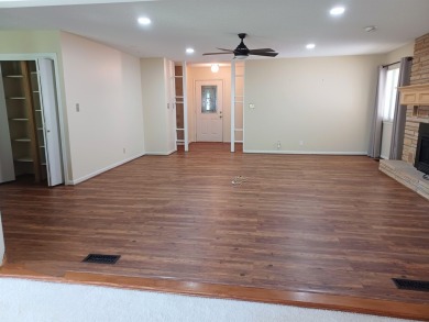 Beautifully remodeled 2-bedroom 2 bath home. Quaint 55 and older on Cedar Glade Golf Course in Arkansas - for sale on GolfHomes.com, golf home, golf lot