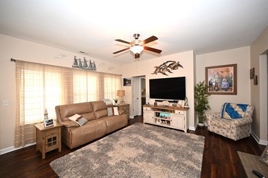 WOW! This beautifully maintained, move-in ready home with your on  in South Carolina - for sale on GolfHomes.com, golf home, golf lot