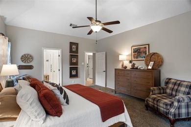 A lovely, comfortable 3-2-2 home with golf cart space in an on Pecan Plantation Country Club in Texas - for sale on GolfHomes.com, golf home, golf lot