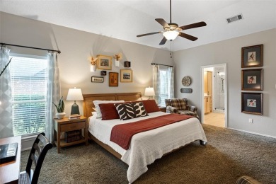 A lovely, comfortable 3-2-2 home with golf cart space in an on Pecan Plantation Country Club in Texas - for sale on GolfHomes.com, golf home, golf lot