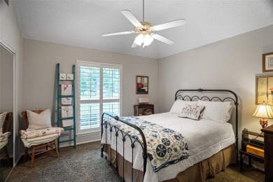 A lovely, comfortable 3-2-2 home with golf cart space in an on Pecan Plantation Country Club in Texas - for sale on GolfHomes.com, golf home, golf lot
