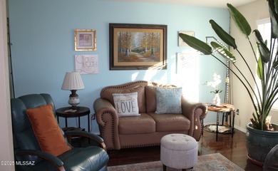 Welcome to this extended Loredo model with larger dining, den & on Quail Creek Country Club  in Arizona - for sale on GolfHomes.com, golf home, golf lot