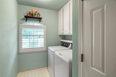 A lovely, comfortable 3-2-2 home with golf cart space in an on Pecan Plantation Country Club in Texas - for sale on GolfHomes.com, golf home, golf lot