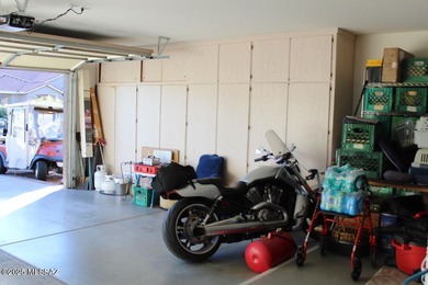 Welcome to this extended Loredo model with larger dining, den & on Quail Creek Country Club  in Arizona - for sale on GolfHomes.com, golf home, golf lot