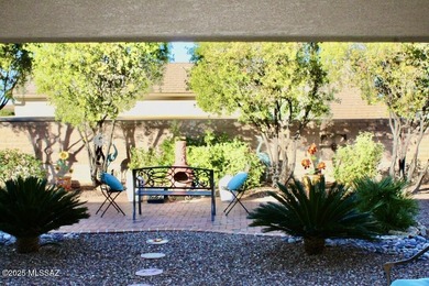 Welcome to this extended Loredo model with larger dining, den & on Quail Creek Country Club  in Arizona - for sale on GolfHomes.com, golf home, golf lot