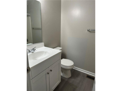 This welcoming 3-bedroom, 2.5-bathroom home is tucked away in on Kiln Creek Golf and Country Club in Virginia - for sale on GolfHomes.com, golf home, golf lot