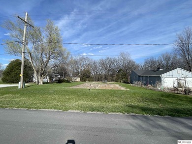 Deana Pohlmeier, M: , deanatherealtor,   - Get ready to enjoy on Lake Ridge Country Club in Nebraska - for sale on GolfHomes.com, golf home, golf lot