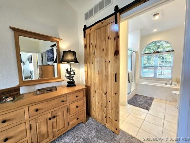 WELCOME TO SUNRISE RIDGE AT THE LAKE! Nestled in the well known on The Oaks Golf Course in Missouri - for sale on GolfHomes.com, golf home, golf lot