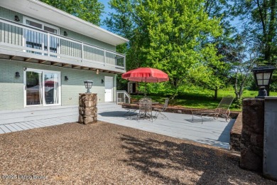-*-Oldham County Dream Home | Additional Guest House/Office | on Oldham County Country Club in Kentucky - for sale on GolfHomes.com, golf home, golf lot