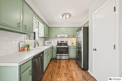 Gillian Hanus, M: , gillian,   - PRE-INSPECTED, super clean and on Warren Swigart Municipal Golf Course in Nebraska - for sale on GolfHomes.com, golf home, golf lot