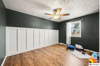 Gillian Hanus, M: , gillian,   - PRE-INSPECTED, super clean and on Warren Swigart Municipal Golf Course in Nebraska - for sale on GolfHomes.com, golf home, golf lot