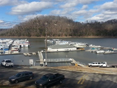 4.47 Ac in the prestige secured gated community of Mountain on Riverwatch Golf Club in Tennessee - for sale on GolfHomes.com, golf home, golf lot