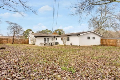 Tucked away in one of Chattanooga's most convenient locations, a on Concord Golf Club in Tennessee - for sale on GolfHomes.com, golf home, golf lot