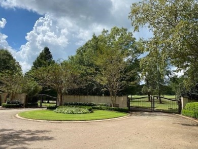 Beautiful Gated street across from Annandale Golf Clubhouse! on Annandale Golf Club in Mississippi - for sale on GolfHomes.com, golf home, golf lot