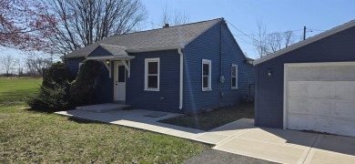 Investor special directly across from Ingersoll Golf Course! on Ingersoll Golf Course and Learning Links in Illinois - for sale on GolfHomes.com, golf home, golf lot