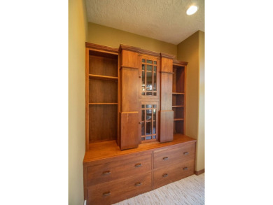 This stunning home in Rock Valley offers an unbeatable on Rock Valley Golf Course in Iowa - for sale on GolfHomes.com, golf home, golf lot