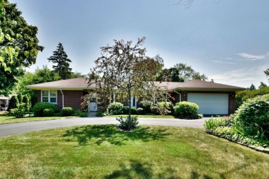 Gardeners Delight in this charming 3 bdrm, 2 full bth, brick on White Pines Golf Course in Illinois - for sale on GolfHomes.com, golf home, golf lot