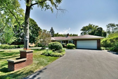 Gardeners Delight in this charming 3 bdrm, 2 full bth, brick on White Pines Golf Course in Illinois - for sale on GolfHomes.com, golf home, golf lot