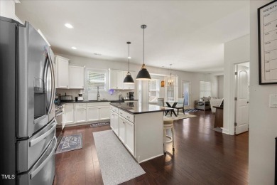 Motivated Seller - Discover the blend of comfort, space, and on The Neuse Golf Club in North Carolina - for sale on GolfHomes.com, golf home, golf lot
