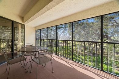 BEAUTIFUL END UNIT on the 2nd floor with stunning golf course on Tarpon Springs Golf Course in Florida - for sale on GolfHomes.com, golf home, golf lot
