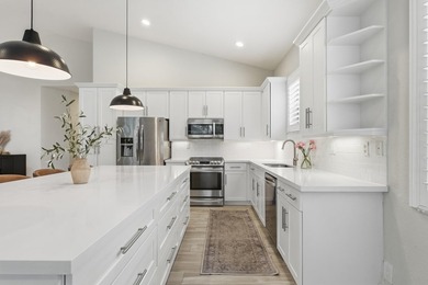 Natural Beauty! Corner lot - This 3/2/2 split plan is ready for on Ironhorse Country Club in Florida - for sale on GolfHomes.com, golf home, golf lot