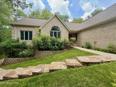 Golf Course Views, Timeless Charm  Room to Grow!

Set on the #2 on Heatherhurst Golf Course in Tennessee - for sale on GolfHomes.com, golf home, golf lot