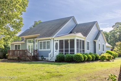 Charming, updated 3 bedroom, 2 bath home located in the on Sound Golf Links at Albemarle Plantation in North Carolina - for sale on GolfHomes.com, golf home, golf lot