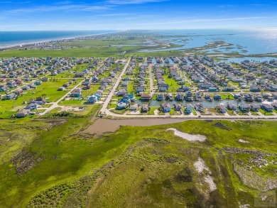 Polynesian designed island home. Built for the sea breeze. Huge on Galveston Country Club in Texas - for sale on GolfHomes.com, golf home, golf lot