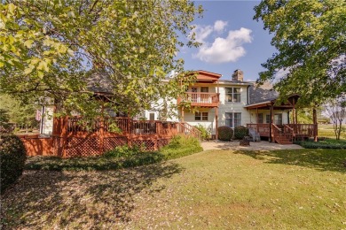 Beautiful home in the sought-after Smithfields neighborhood in on Smithfields Country Club in South Carolina - for sale on GolfHomes.com, golf home, golf lot