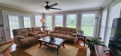 Take a load off and relax in this beautiful well maintained 3 on Battlefield Golf and Country Club in Kentucky - for sale on GolfHomes.com, golf home, golf lot