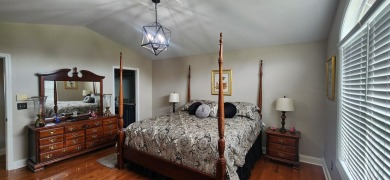 Take a load off and relax in this beautiful well maintained 3 on Battlefield Golf and Country Club in Kentucky - for sale on GolfHomes.com, golf home, golf lot
