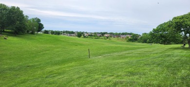 Take a load off and relax in this beautiful well maintained 3 on Battlefield Golf and Country Club in Kentucky - for sale on GolfHomes.com, golf home, golf lot