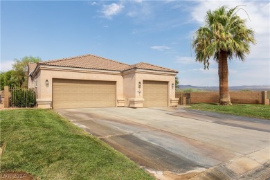 This well maintained, fully furnished home offers two spacious on Mojave Resort Golf Club in Nevada - for sale on GolfHomes.com, golf home, golf lot