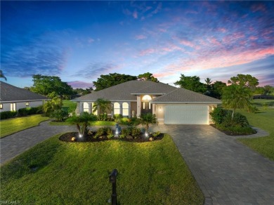 GOLFERS PARADISE! POOL HOME WITH INCREDIBLE GOLF COURSE VIEWS - on Spanish Wells Golf and Country Club in Florida - for sale on GolfHomes.com, golf home, golf lot