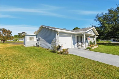 Welcome Home to this lovely MAPLE MODEL. This is a 2-bedroom on The Links of Spruce Creek in Florida - for sale on GolfHomes.com, golf home, golf lot