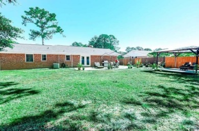 Stunning 3 bedroom 2 bath brick ranch style home. Just right on Eagle Nest Golf Club in South Carolina - for sale on GolfHomes.com, golf home, golf lot