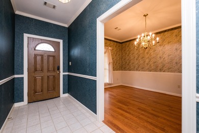 This one-level Maumelle home has everything you've been looking on Maumelle Golf and Country Club in Arkansas - for sale on GolfHomes.com, golf home, golf lot