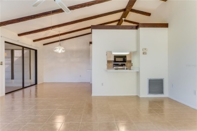 Welcome home to your lovely 2 bedroom, 2 bathroom END UNIT on Sabal Trace Golf and Country Club in Florida - for sale on GolfHomes.com, golf home, golf lot