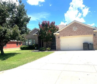 Fabulous New Pricing!  This well maintained home that offers on Cross Timbers Golf Course in Texas - for sale on GolfHomes.com, golf home, golf lot