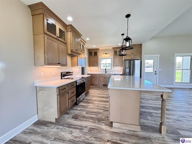 Exquisite New Construction in the Prestigious Pinnacle Point on Campbellsville Country Club in Kentucky - for sale on GolfHomes.com, golf home, golf lot