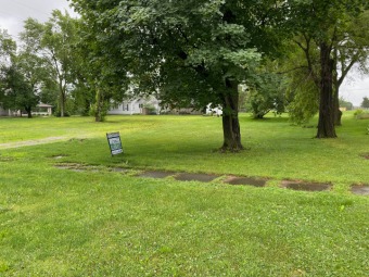 Looking for a lot in a well kept Cameron neighborhood to build a on Cameron Memorial Golf Course in Missouri - for sale on GolfHomes.com, golf home, golf lot