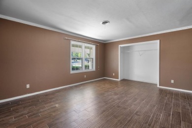 Spacious 1-Story Home with Pool on a Quiet Cul-de-Sac! Welcome on Diamond Oaks Golf and Country Club in Texas - for sale on GolfHomes.com, golf home, golf lot