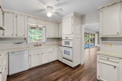 Spacious 1-Story Home with Pool on a Quiet Cul-de-Sac! Welcome on Diamond Oaks Golf and Country Club in Texas - for sale on GolfHomes.com, golf home, golf lot