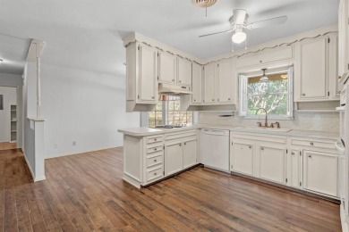 Spacious 1-Story Home with Pool on a Quiet Cul-de-Sac! Welcome on Diamond Oaks Golf and Country Club in Texas - for sale on GolfHomes.com, golf home, golf lot