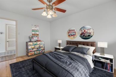 Spacious 1-Story Home with Pool on a Quiet Cul-de-Sac! Welcome on Diamond Oaks Golf and Country Club in Texas - for sale on GolfHomes.com, golf home, golf lot