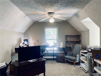 STUNNING 4 BEDROOM PLUS BONUS ROOM IN ESTABLISHED KINGS GRANT on Kings Grant Golf and Country Club in North Carolina - for sale on GolfHomes.com, golf home, golf lot