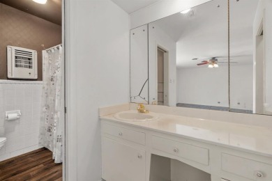 Spacious 1-Story Home with Pool on a Quiet Cul-de-Sac! Welcome on Diamond Oaks Golf and Country Club in Texas - for sale on GolfHomes.com, golf home, golf lot