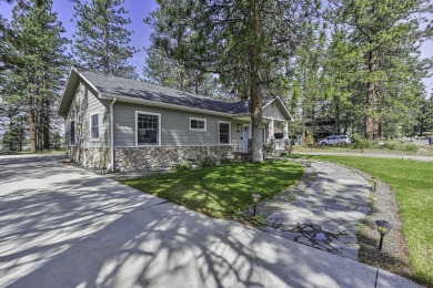 Gorgeous Lakeside Craftsman Retreat! This beautifully built 3BR on Lake Shastina Golf Course in California - for sale on GolfHomes.com, golf home, golf lot